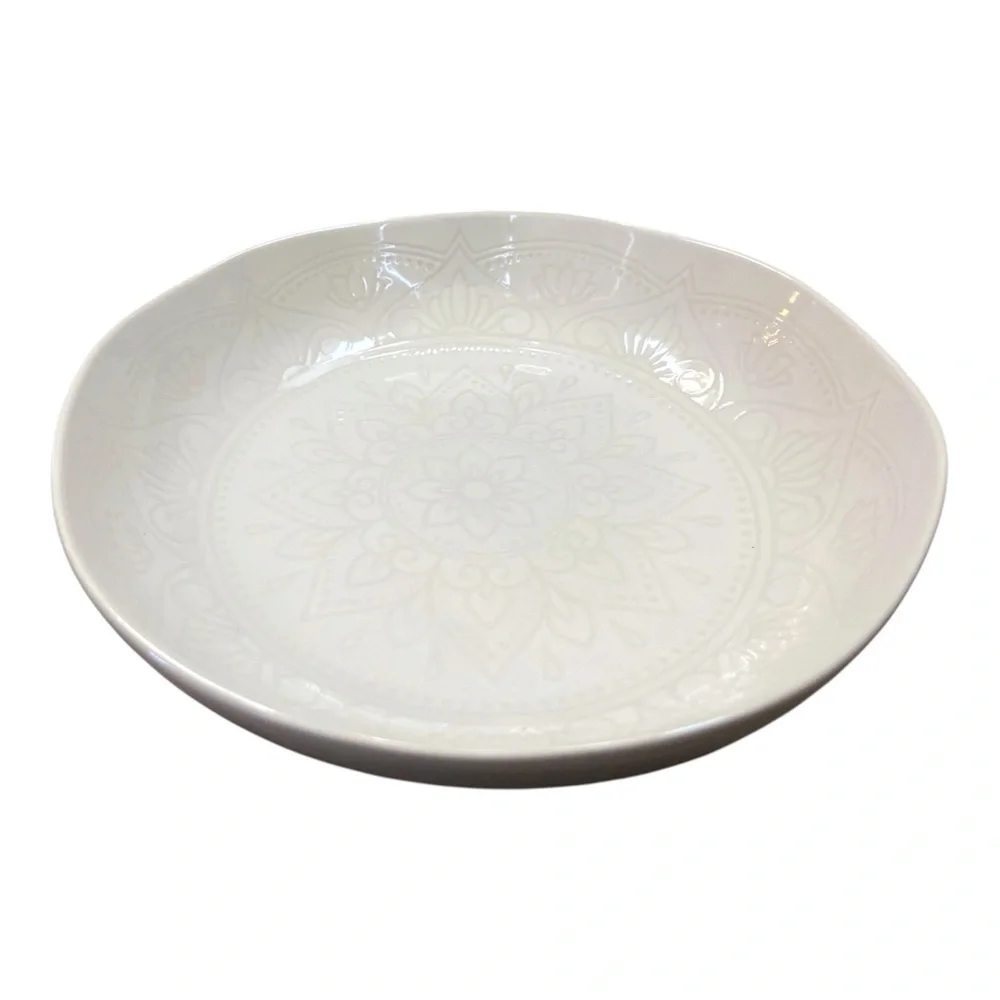 NWT SH Home Henna White Stoneware Dinner Bowl 8.5